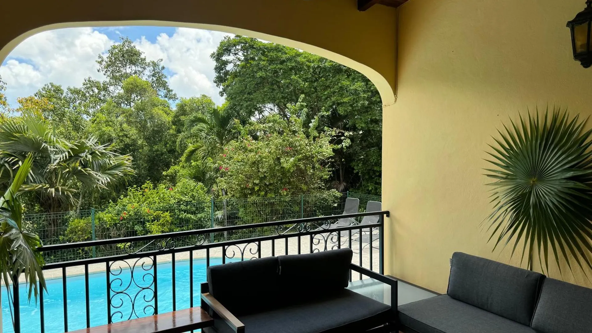 La Bastida : Villa Avec Piscine Le Moule